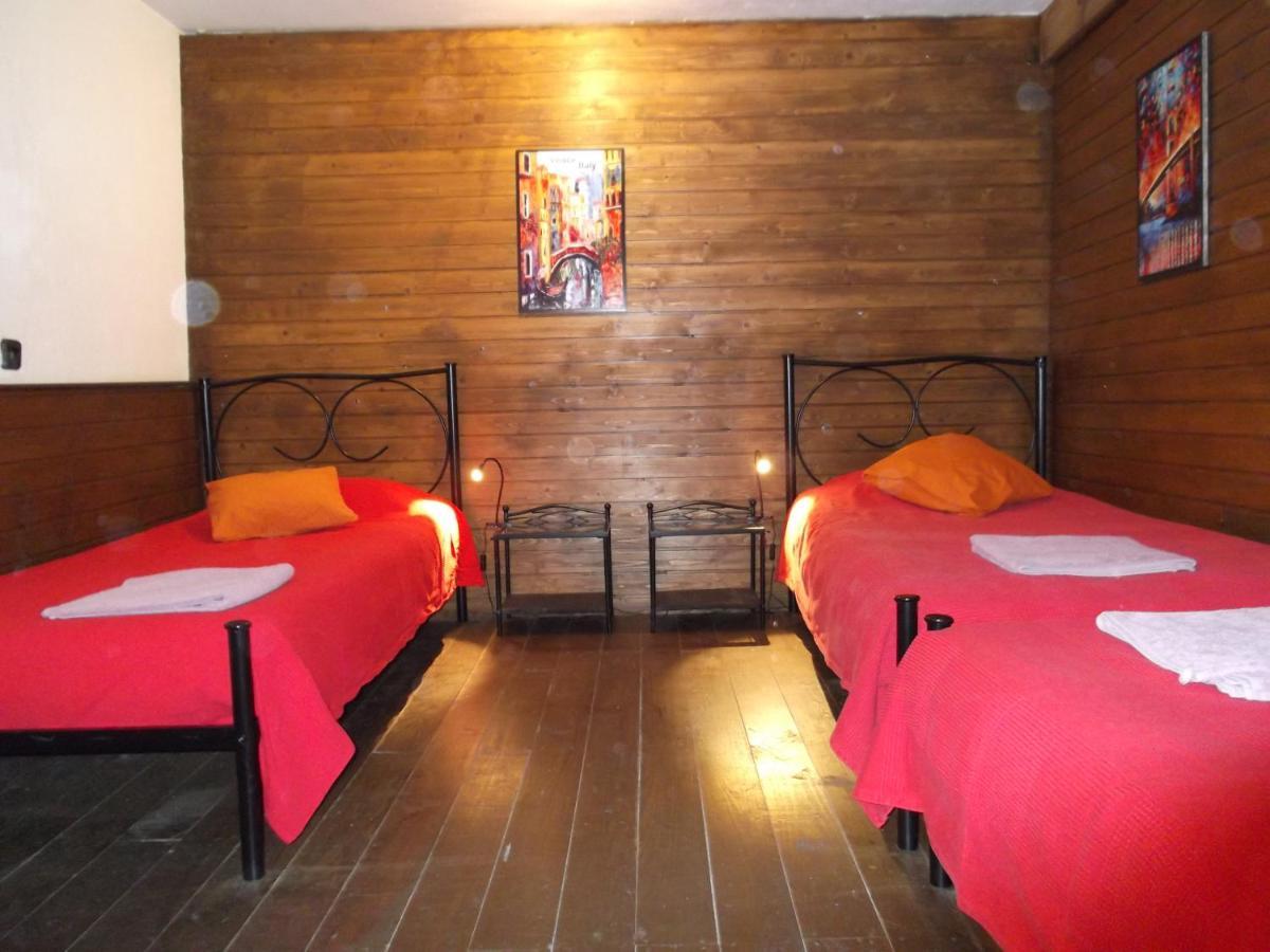 Fundalucia Bed & Breakfast Quentar Exterior photo